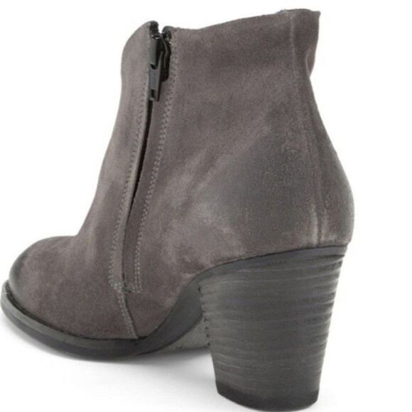 Paul Green Distressed Grey Western Scallop Boots - Picture 4 of 13